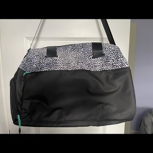 Vooray Leopard Trainer Duffel